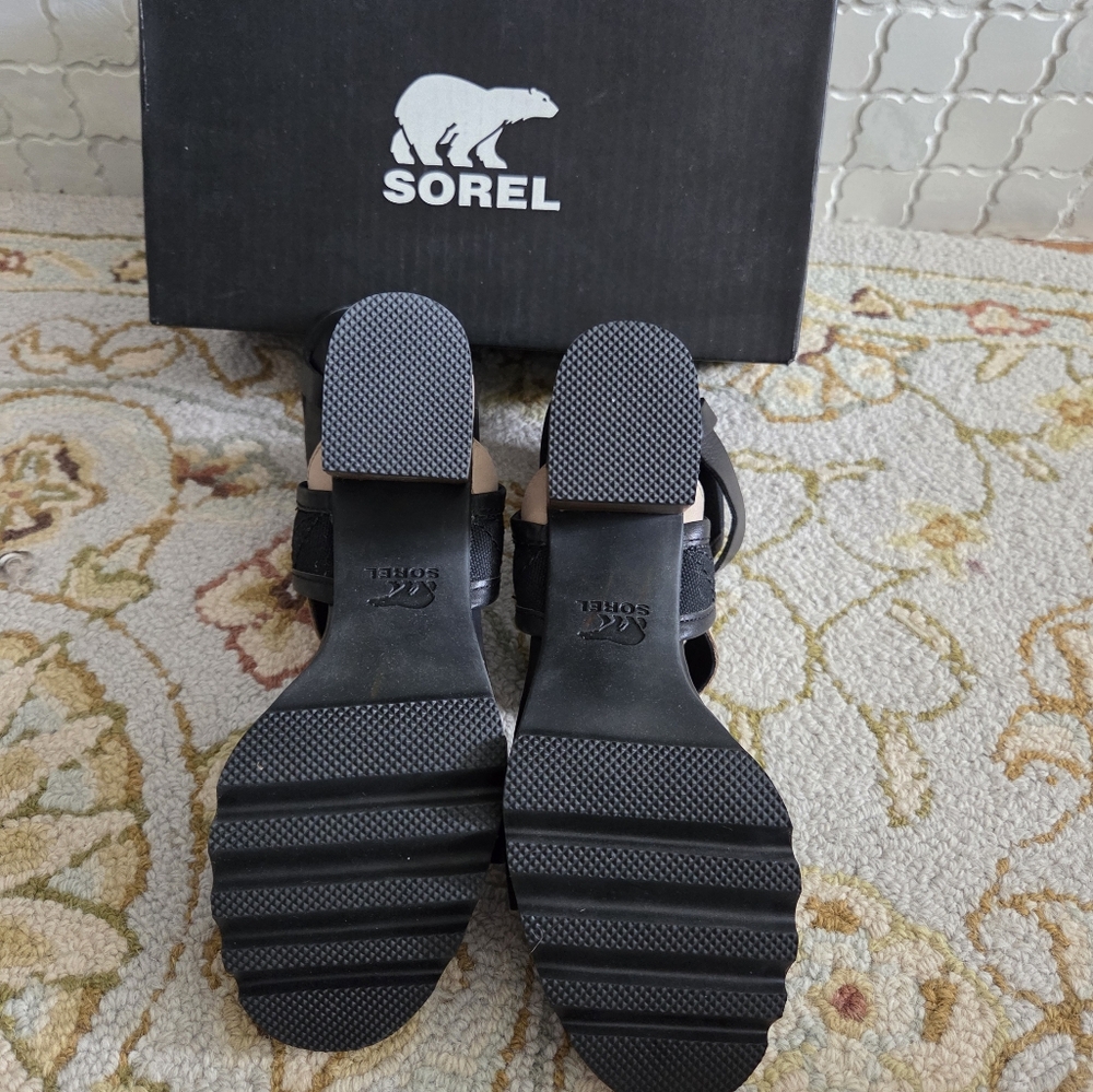 Sorel Black and Tan Addington Cuff  Sandsls 7 - Picture 3 of 4